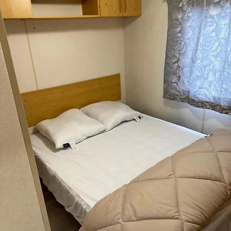 Mobil-home A Quelques Metres Du D'aiguebelette * Novalaise